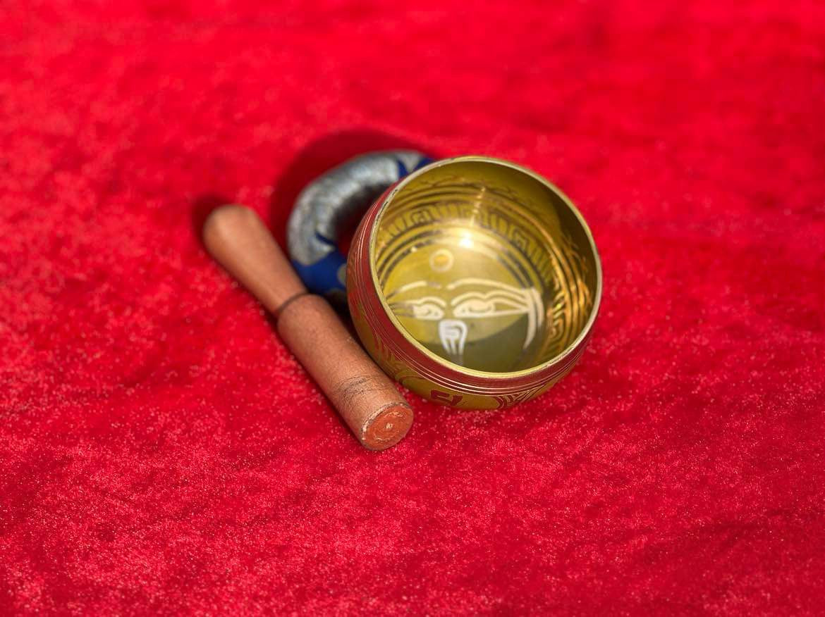 Hand Bitten Meditation Bowl